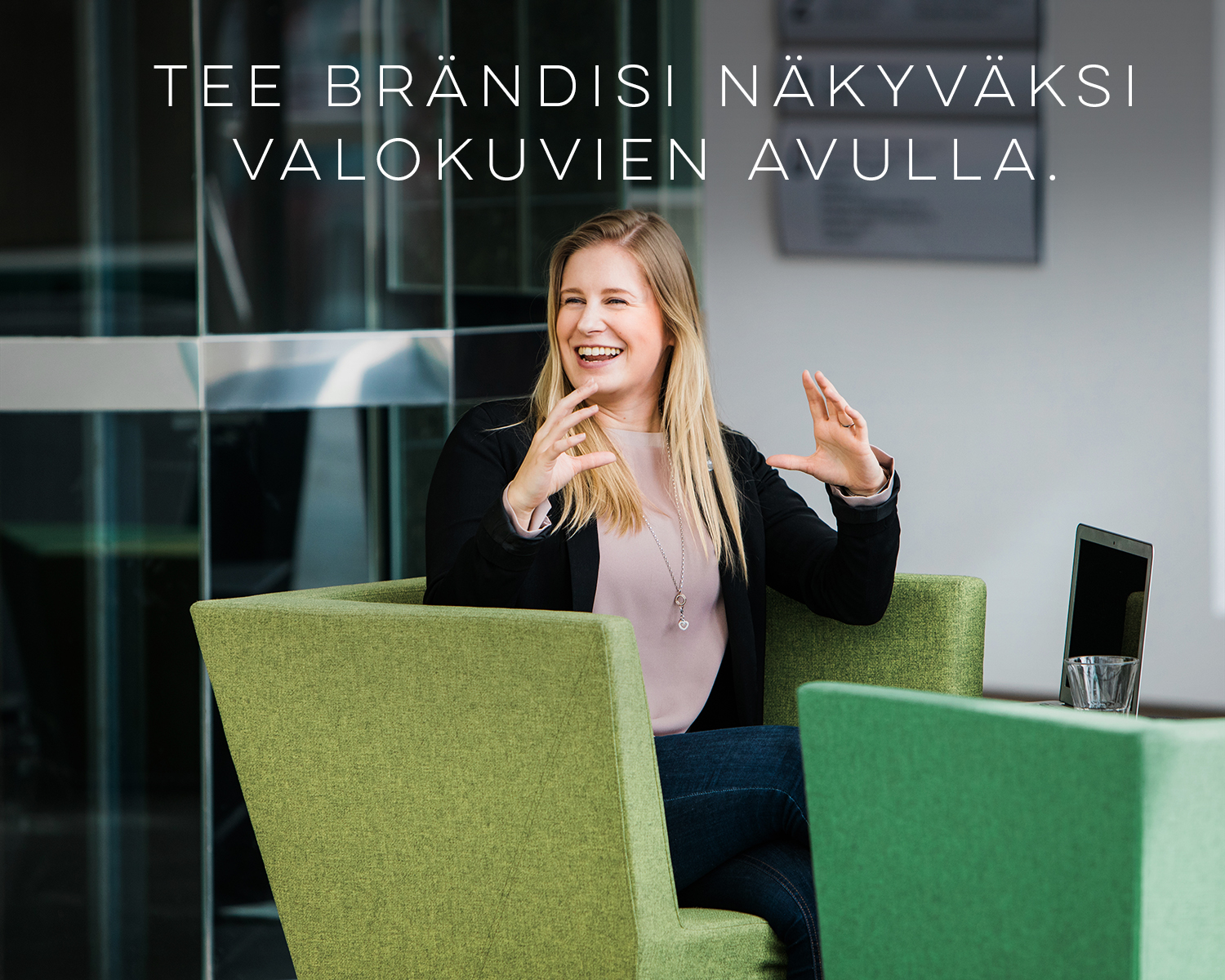Valokuvaus yrityksen henkilöbrändiä varten valokuvaaja Anna Dammert Helsinki Espoo Vantaa